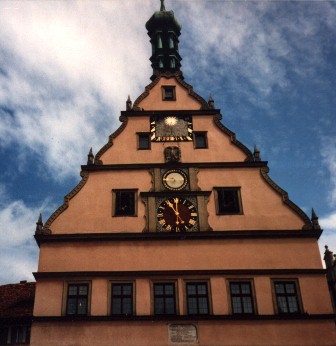 Figures pop out of the Rothenburg clock on the hour